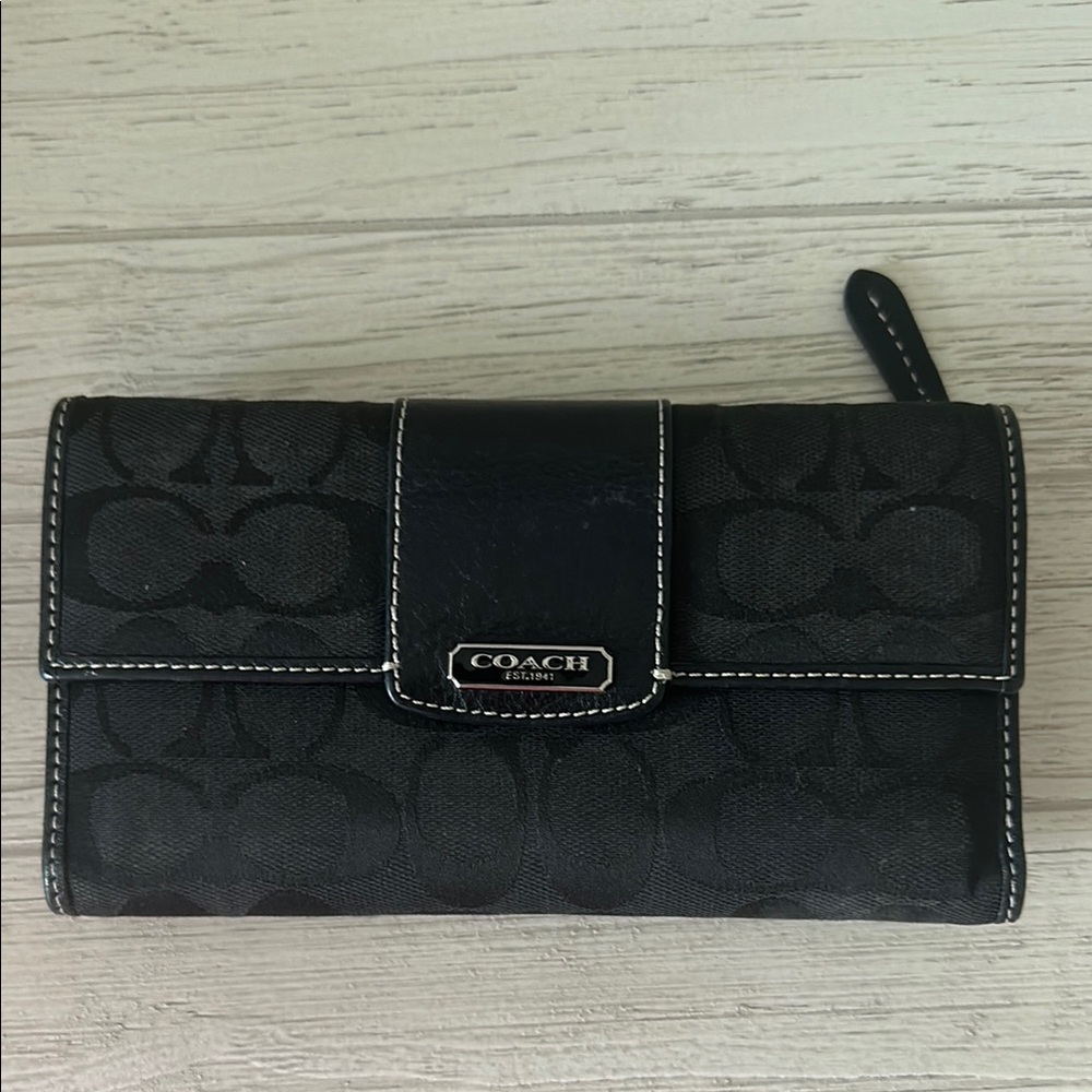 Coach Black and Pink Wallet Textured Leather